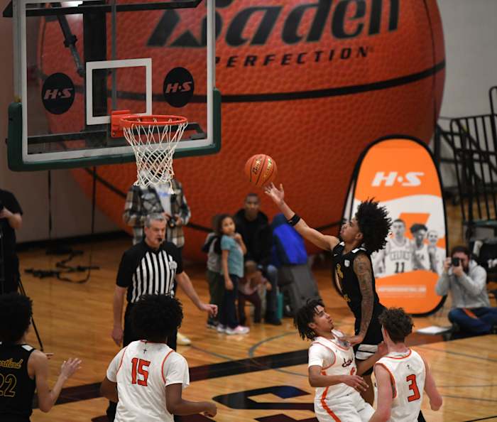 a Roosevelt vs Eastside Catholic boys basketball The Hardwood Invite final Portland Oregon December 20 2023 Taylor Balkom 44